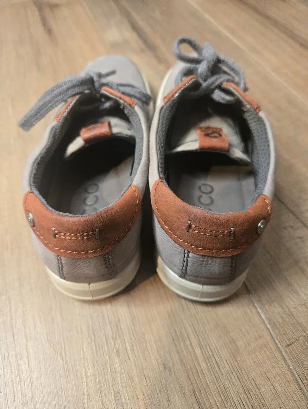 Mens Ecco gray brown sneakers size 39